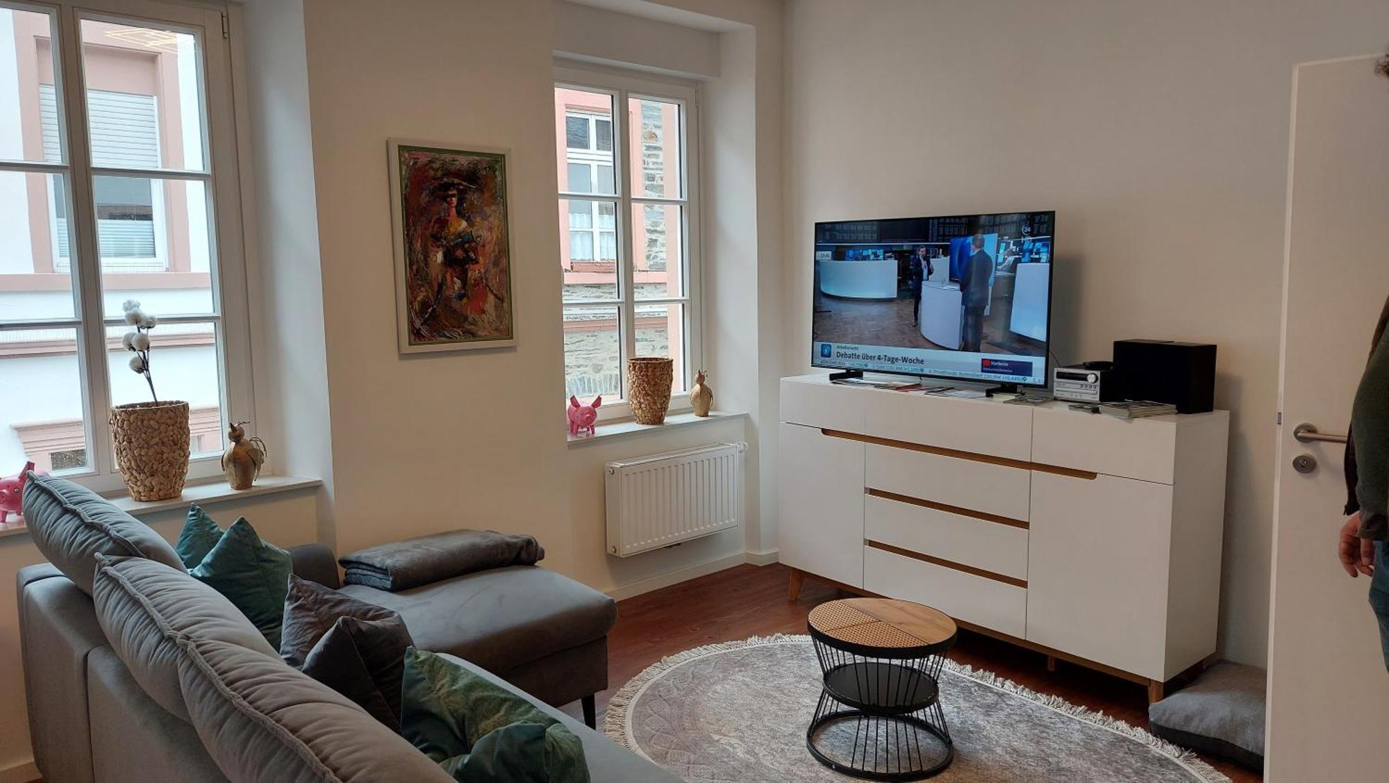 Ferienwohnung Lieser Am Markt Bagian luar foto